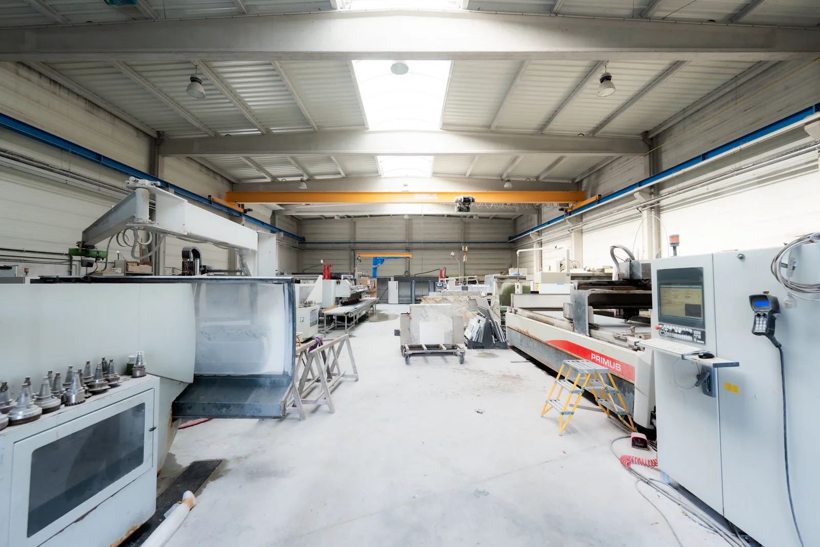 Plan de travail en pierre réalisé sur mesure par S2B Espace Marbre